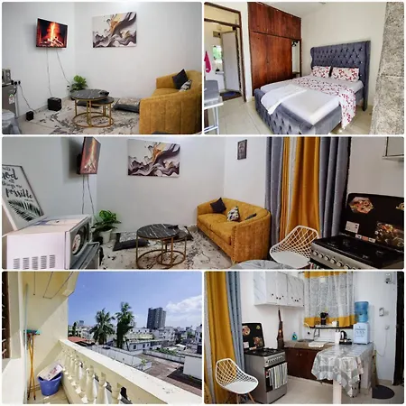Gee'S Hidden Gem Apartment In Mombasa Cbd - Parking Exterior photo