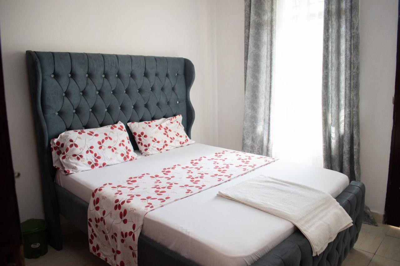 Apartment Gee's Hidden Gem In Cbd - Parking