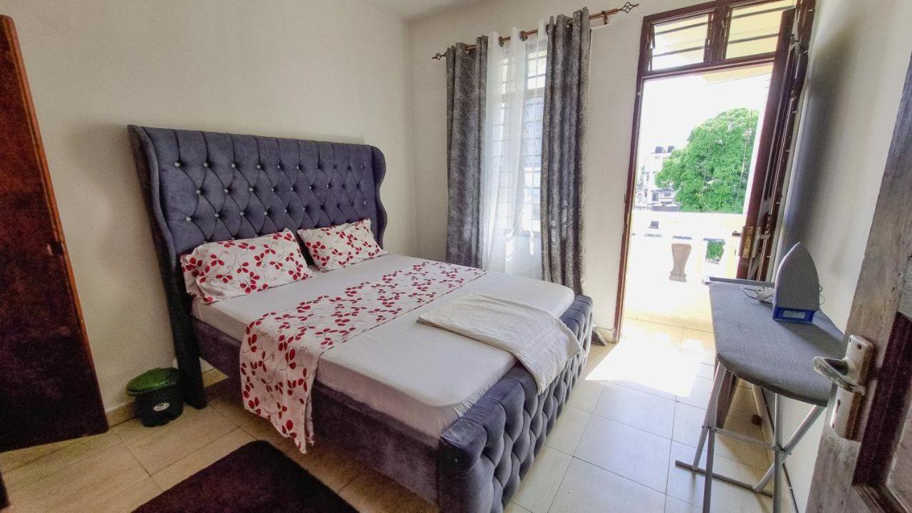 Gee's Hidden Gem In Cbd - Parking * Mombasa